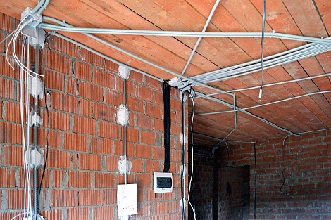 Советы по замене электрической проводки в здании
